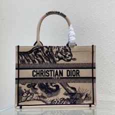 Christian Dior Shopping Bags